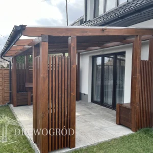 Pergola drewniana tarasowa zadaszenie